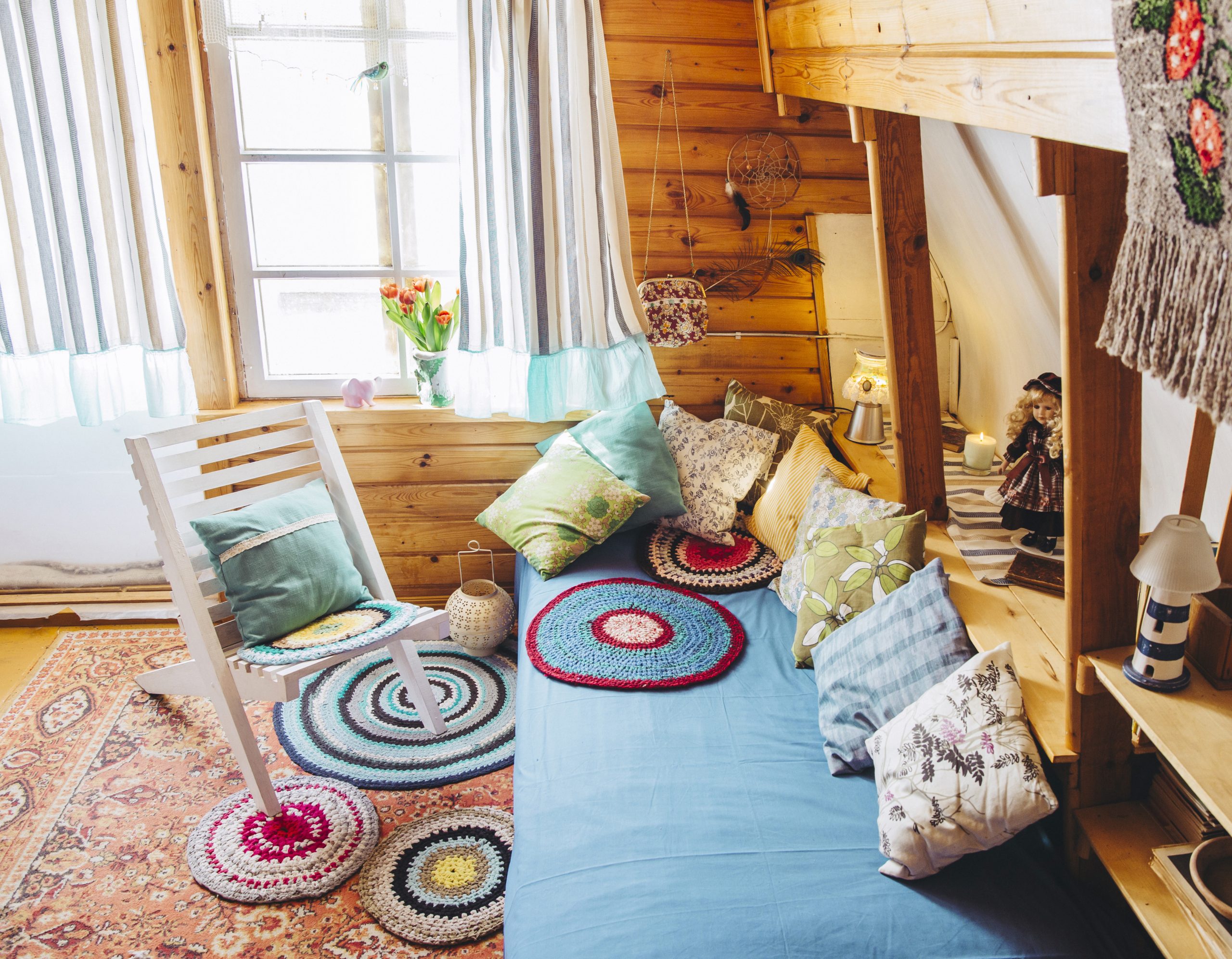 Neon Meets Nature in 2025’s Top Home Trends